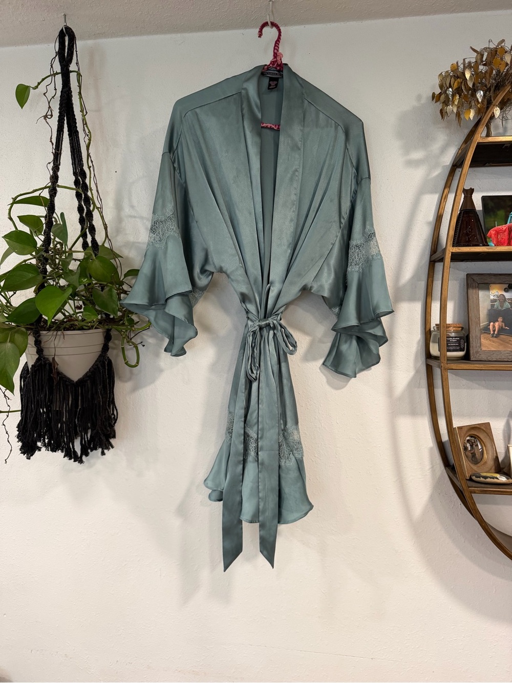 Womens Victoria Secret Silk Robe